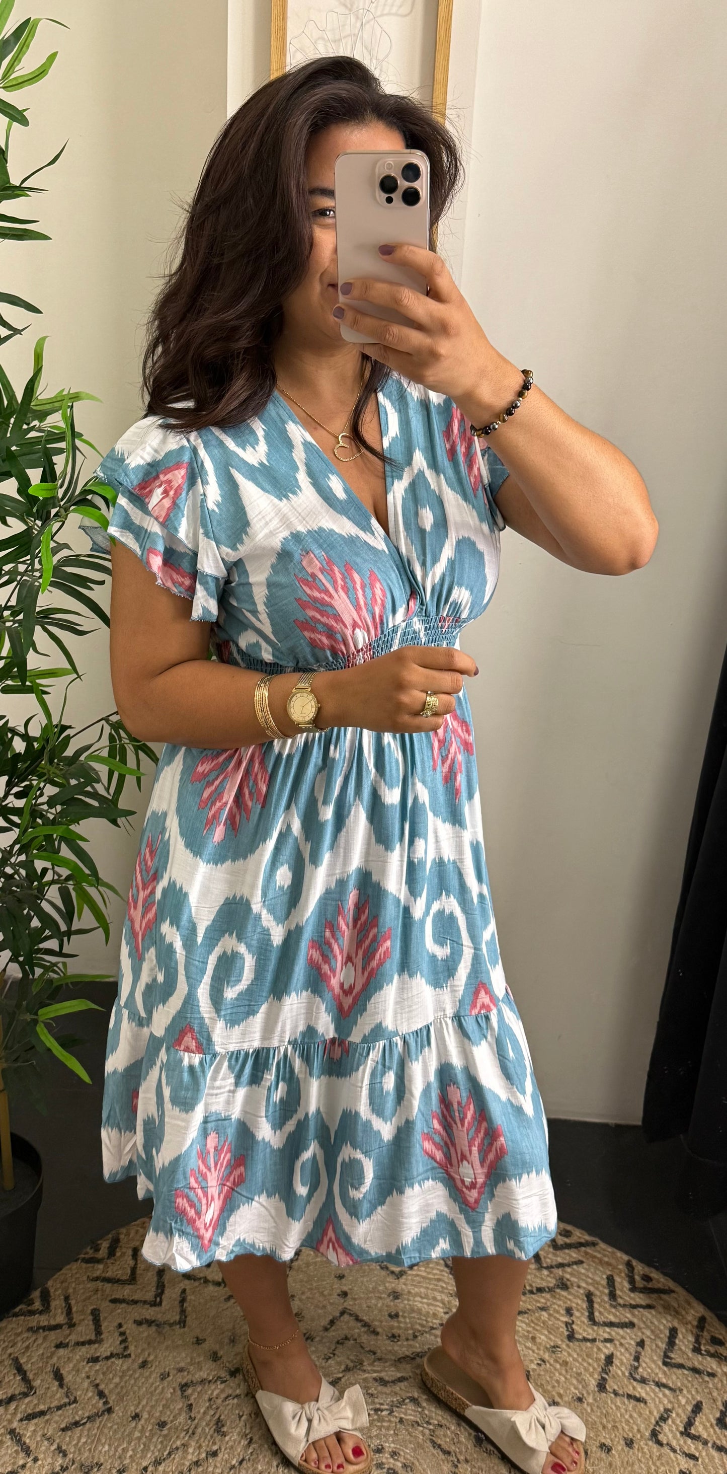 Robe Widad