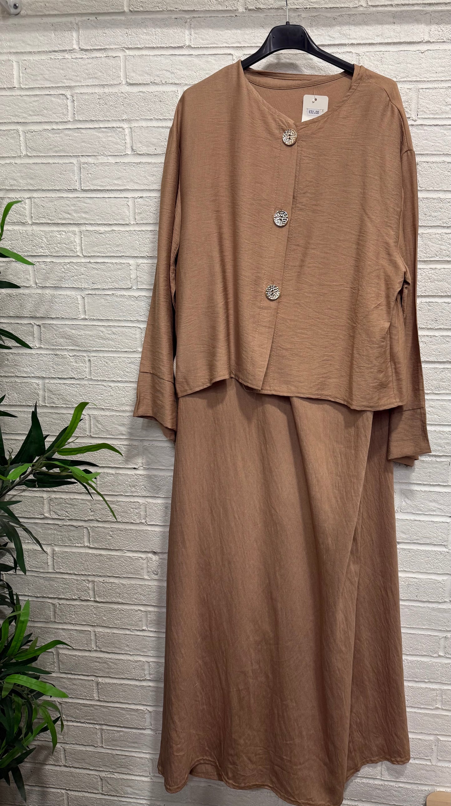 Robe Ella