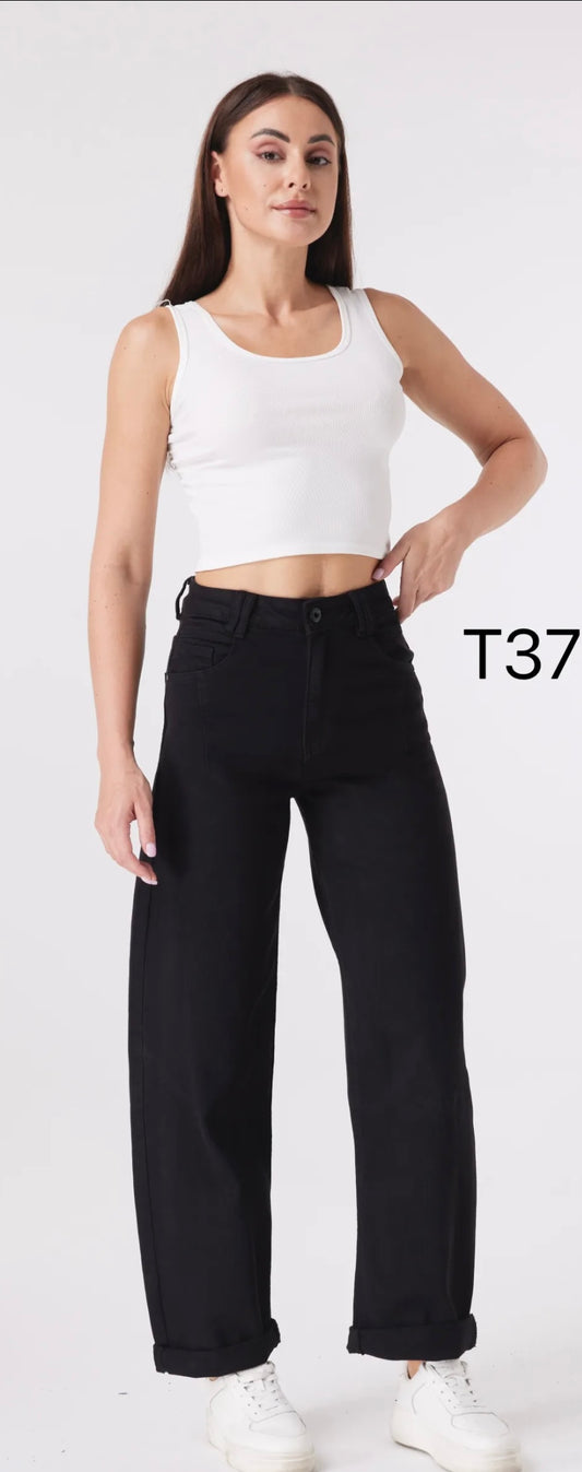 Pantalon, ballon noir