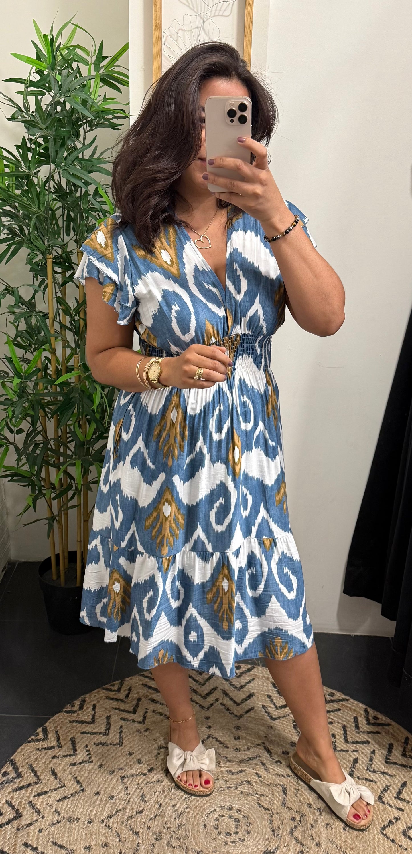 Robe Widad